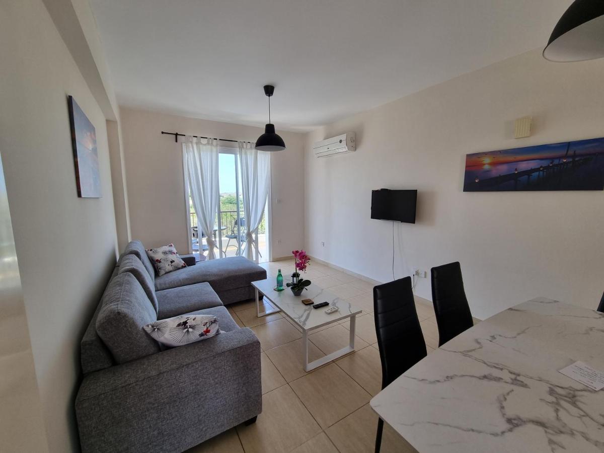 Ancient Paphos - Cozy Place Next To The Sea, Marina, Historical Sites, Buses, Mall, And Market 外观 照片