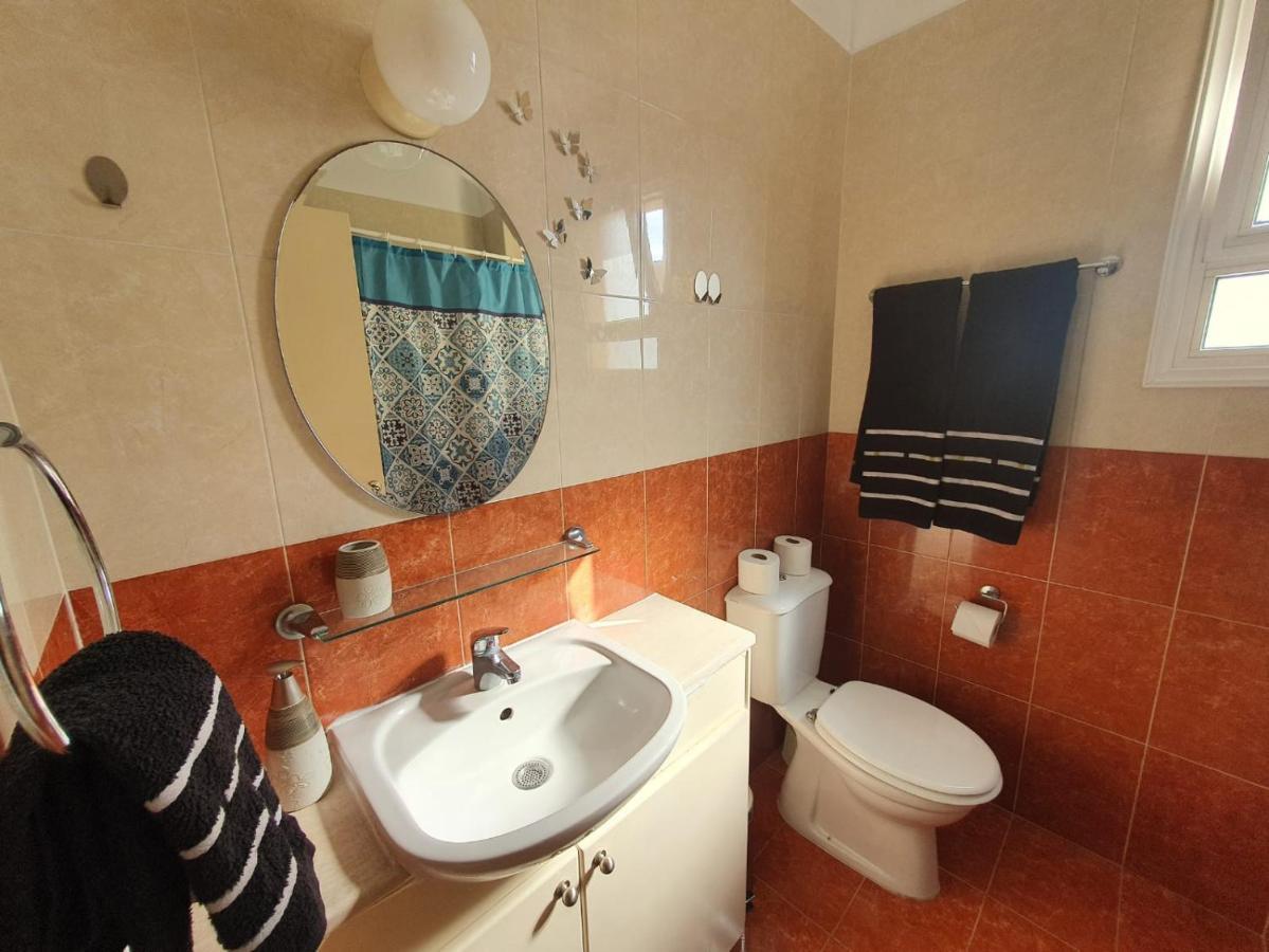 Ancient Paphos - Cozy Place Next To The Sea, Marina, Historical Sites, Buses, Mall, And Market 外观 照片